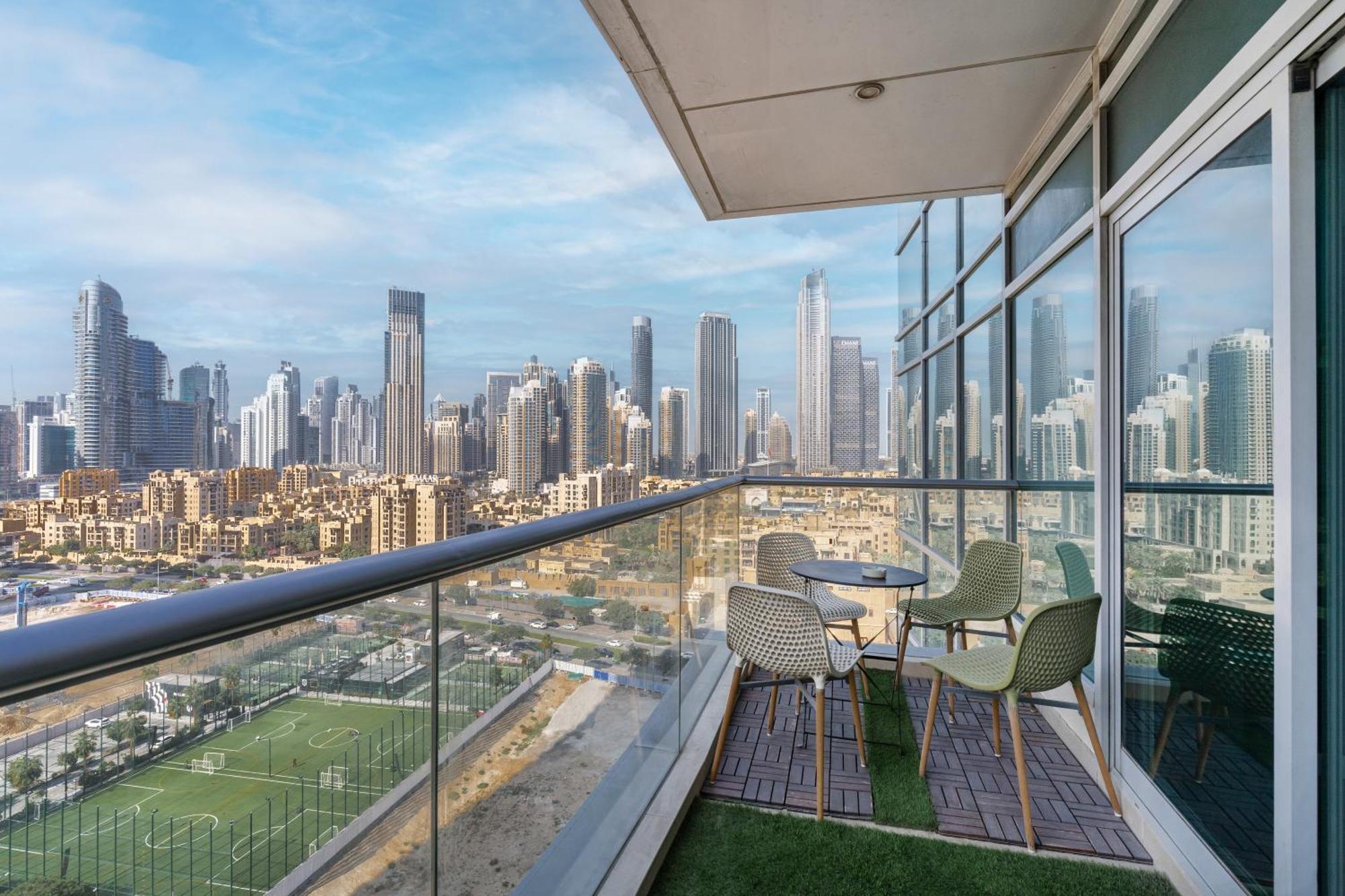 Chic 2Br Apartment, Prime Location Near Dubai Mall - Allsopp&Allsopp Exteriér fotografie