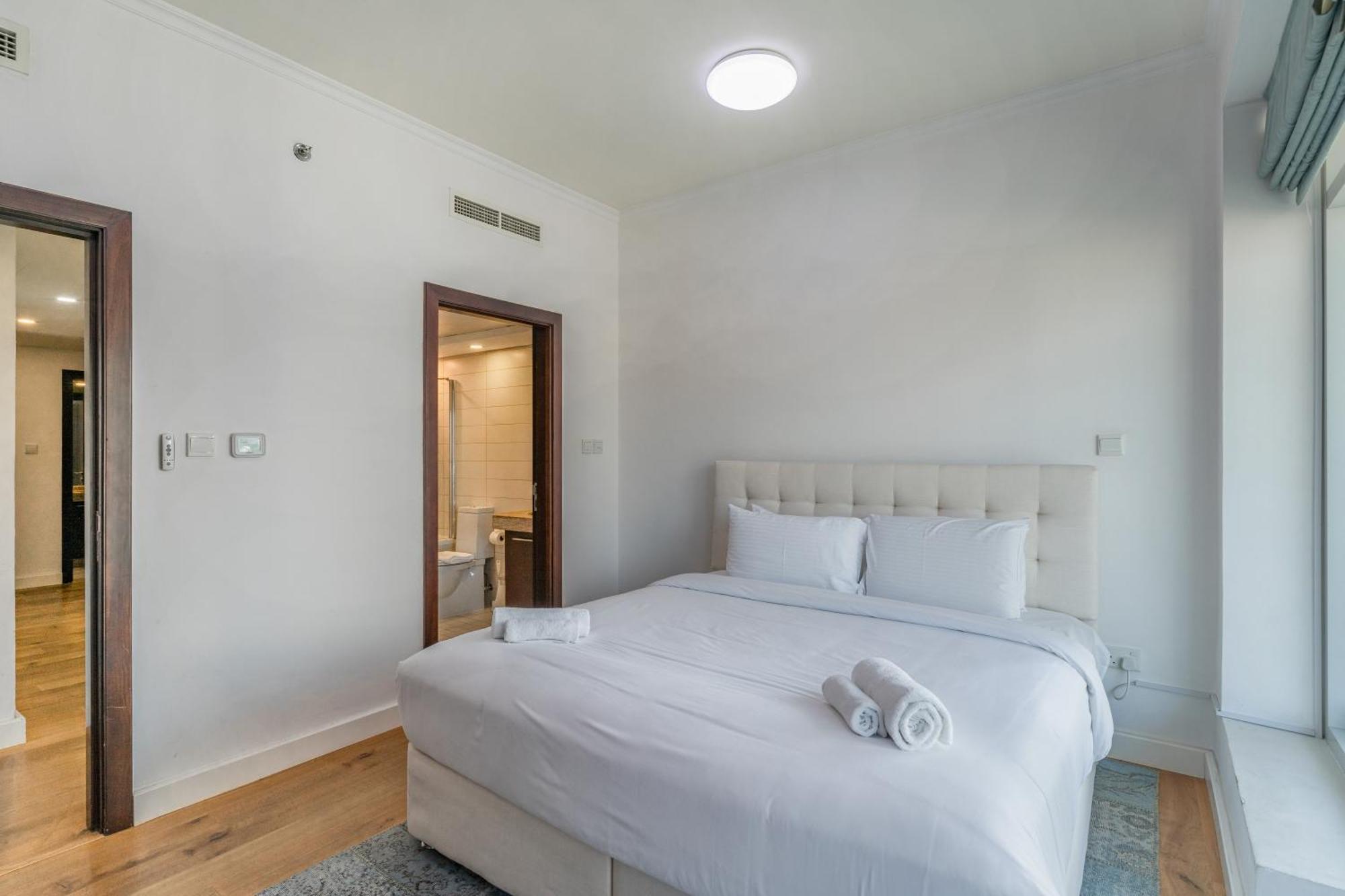 Chic 2Br Apartment, Prime Location Near Dubai Mall - Allsopp&Allsopp Exteriér fotografie